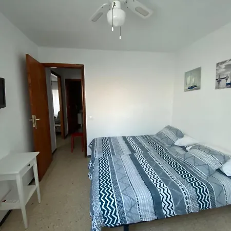 Apartment Claveles 2 *