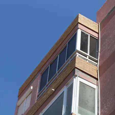 Claveles 2 Apartment
